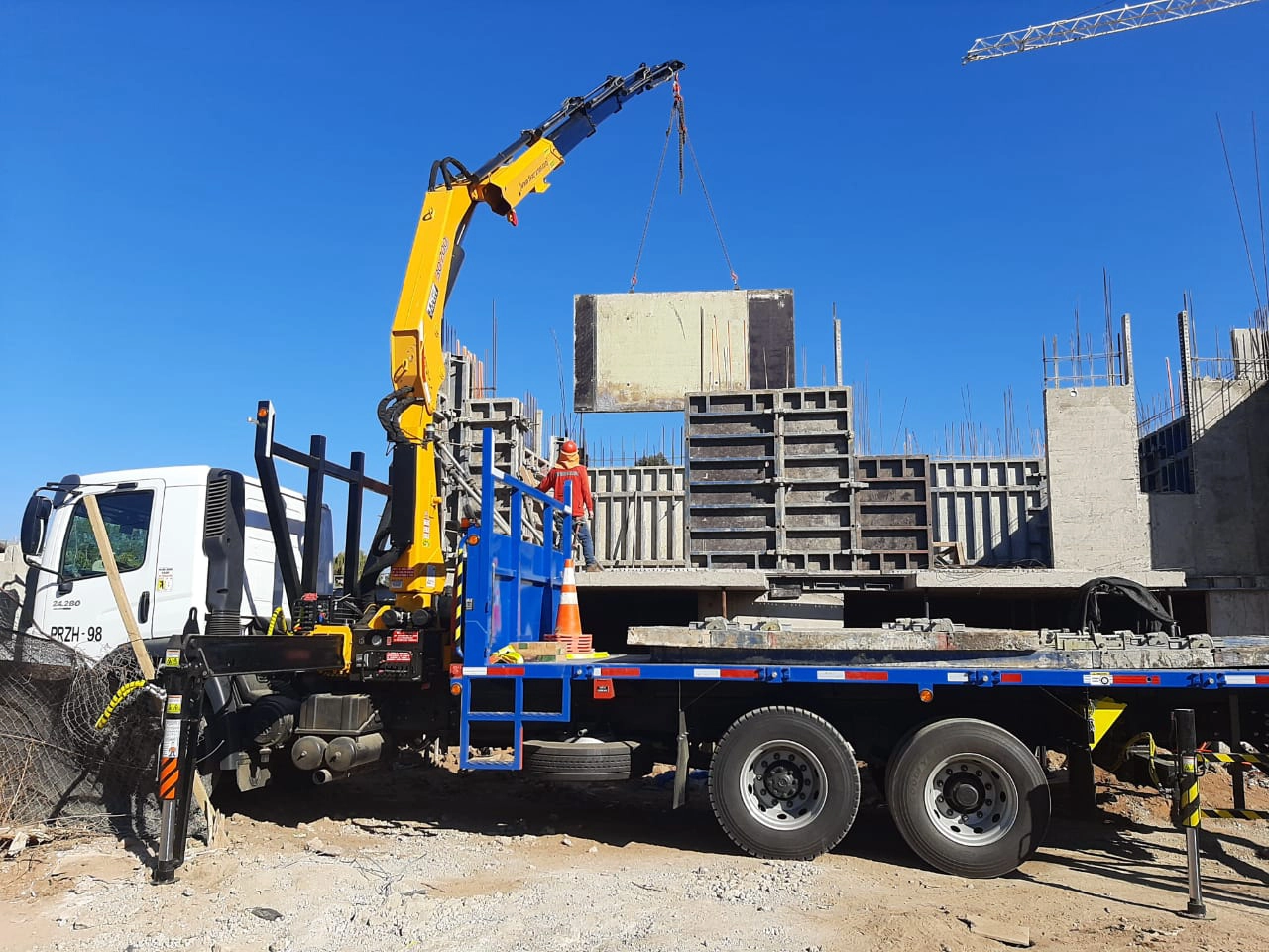 PHOTO-2021-05-05-21-41-30-2